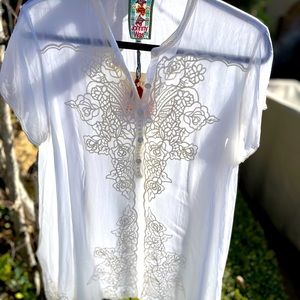 Johnny Was! Short Sleeve Blouse.